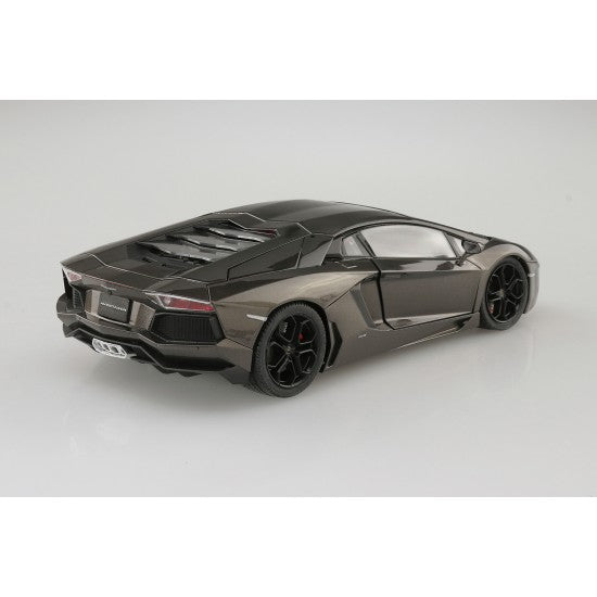 1/24 11 LAMBORGHINI AVENTADOR LP700-4