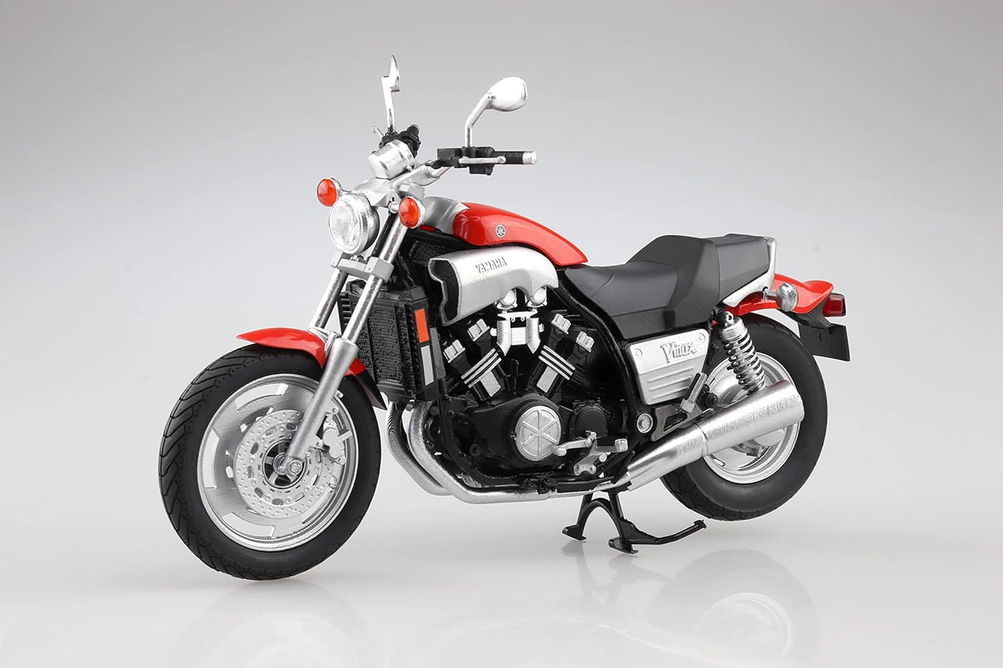 1/12 Diecast Yamaha VMAX (Fire Red)