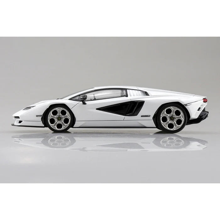 1/32 SNAP Lamborghini Countach LPI 800-4 (White)