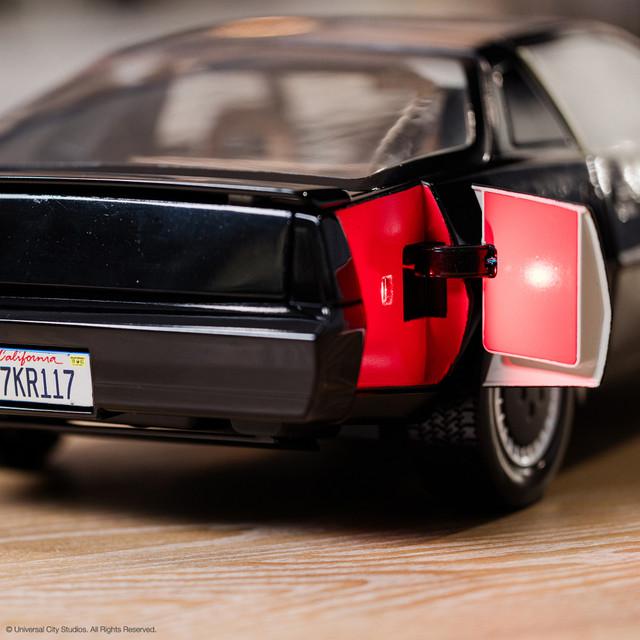 KNIGHT RIDER K.I.T.T. 1:10 Scale.