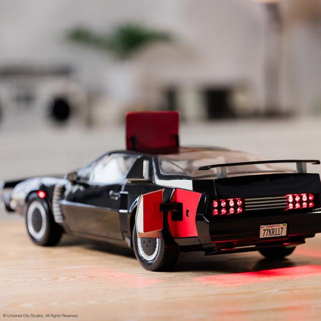 KNIGHT RIDER K.I.T.T. 1:10 Scale.
