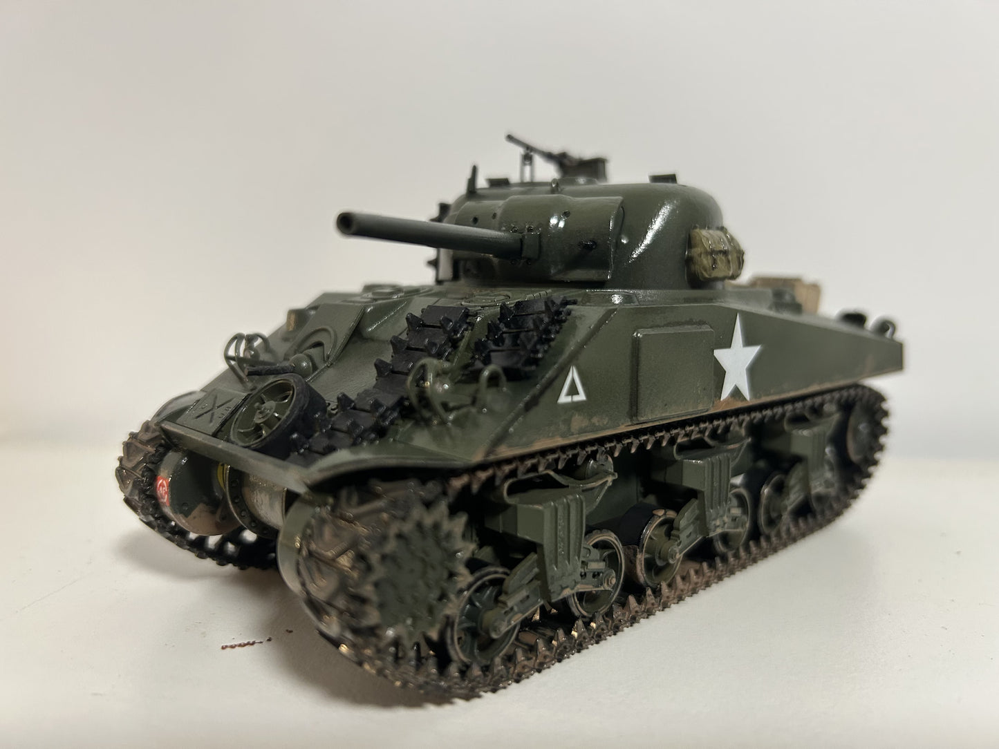 TAMIYA U.S. M4 SHERMAN(EARLY PRODUCTION)