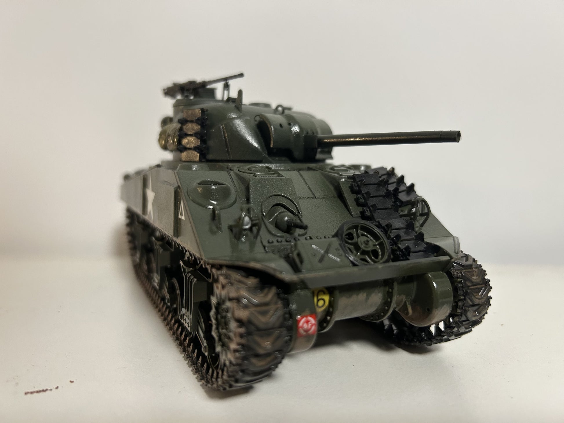 TAMIYA U.S. M4 SHERMAN(EARLY PRODUCTION)