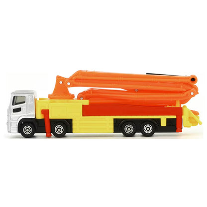 TOMICA Long Type No.127 Mitsubishi Fuso Concrete Pump Truck