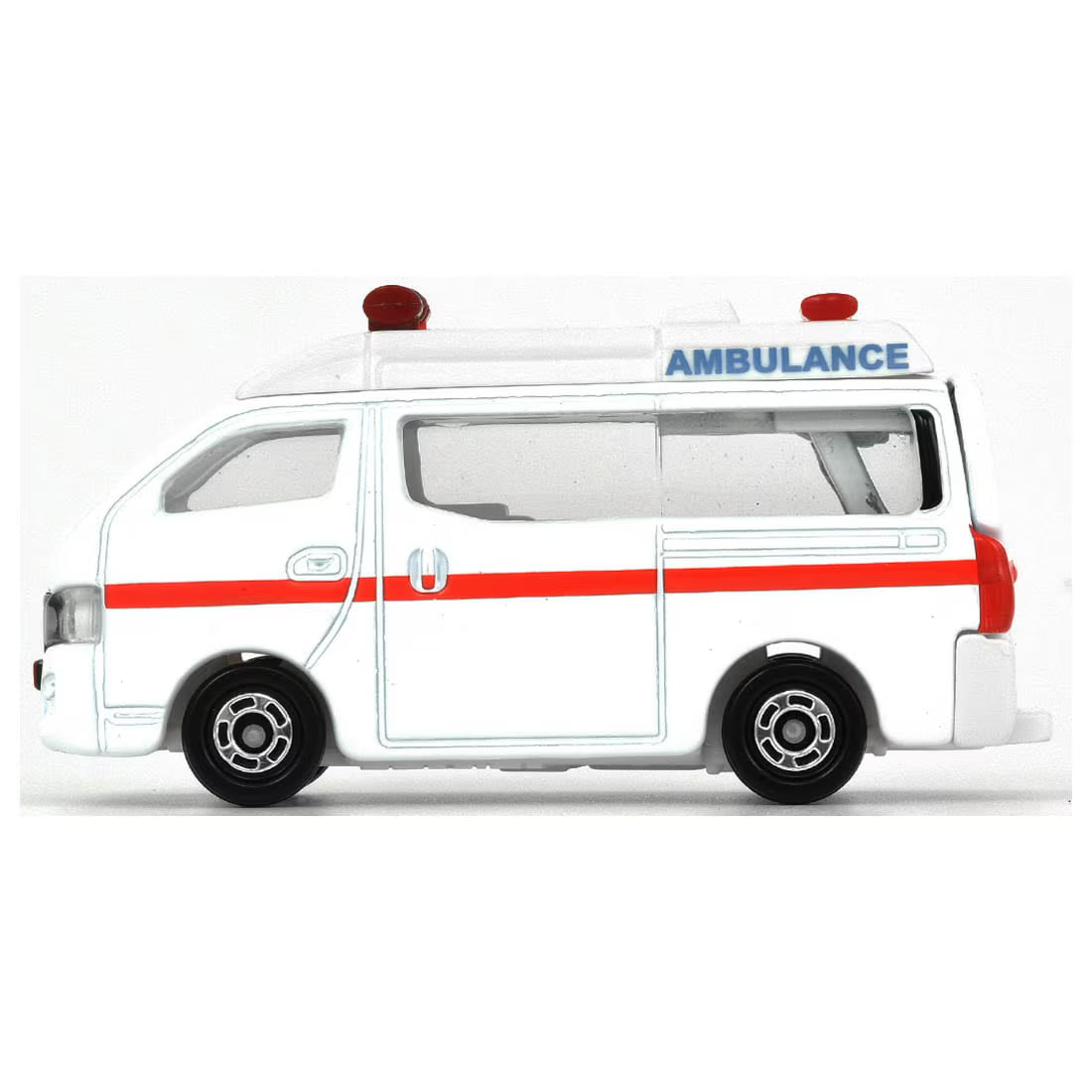 TOMICA No.18 Nissan NV350 Caravan Ambulance