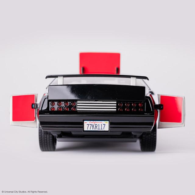 [PRE-ORDER] KNIGHT RIDER K.I.T.T. 1:10 Scale.