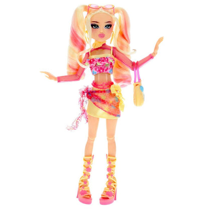 DRESS TO IMPRESS - Fashion Doll - Bubble Gum Gal