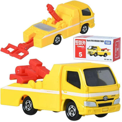TOMICA Regular No.5 Toyota Dyna Wrecker Truck