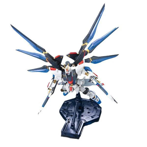 MG 1/100 STRIKE FREEDOM GUNDAM FULL BURST MODE
