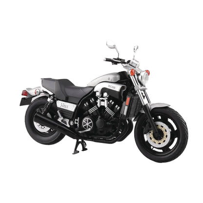 1/12 Diecast Yamaha VMAX (New Silver Dust)